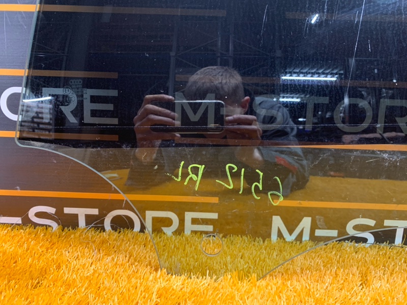 Стекло боковое, 1290 рублей, Красноярск