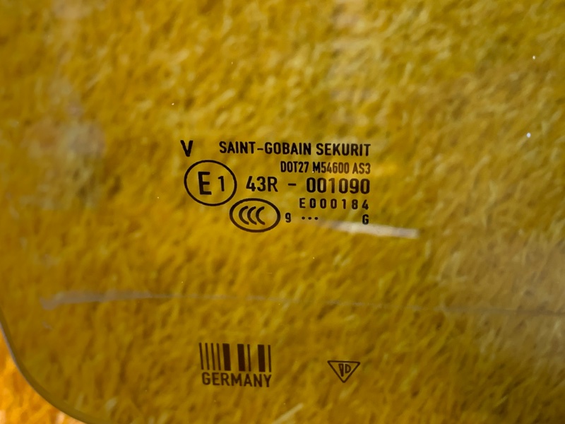 Стекло боковое, 700 рублей, Красноярск