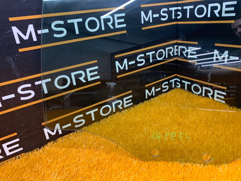 Стекло боковое, 980 рублей, Красноярск