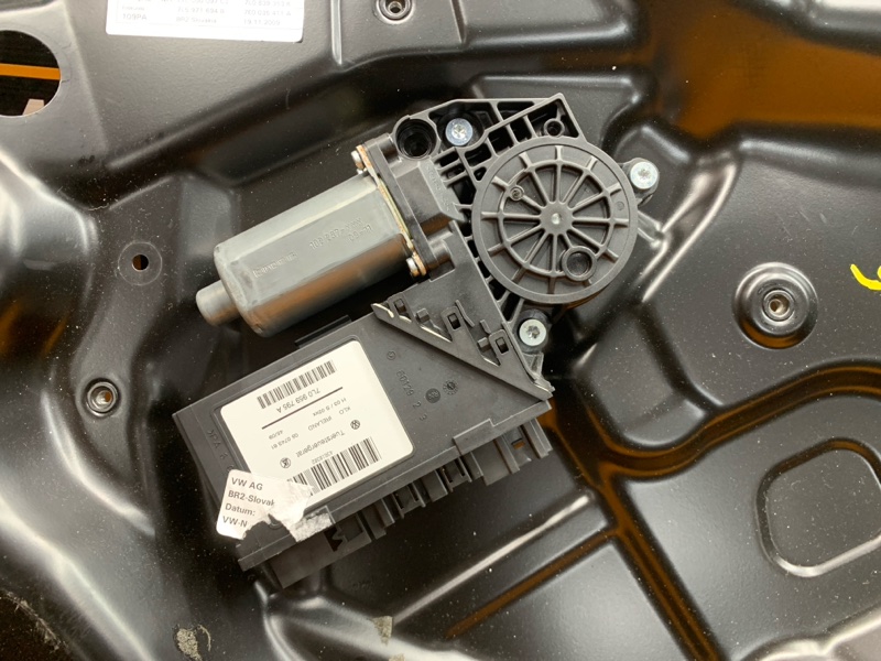 стеклоподъемник, 2000 рублей, Красноярск