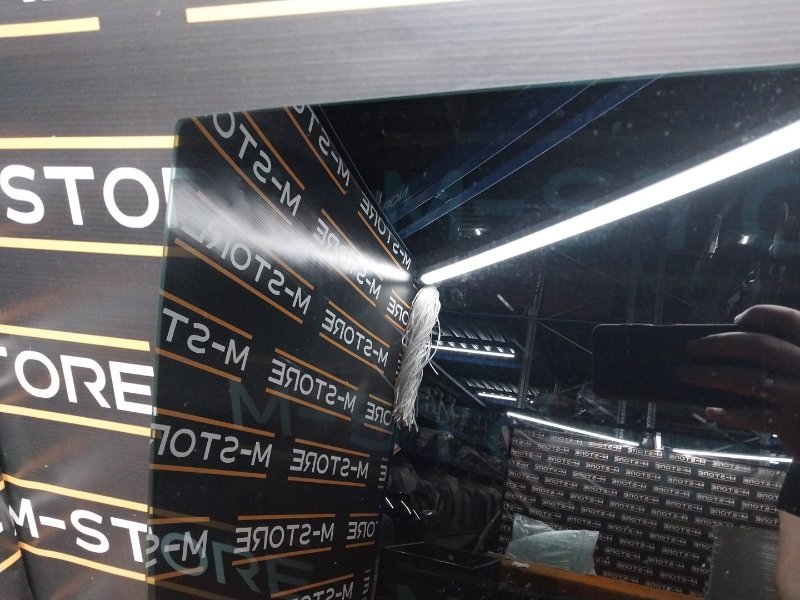 Стекло боковое, 1900 рублей, Красноярск