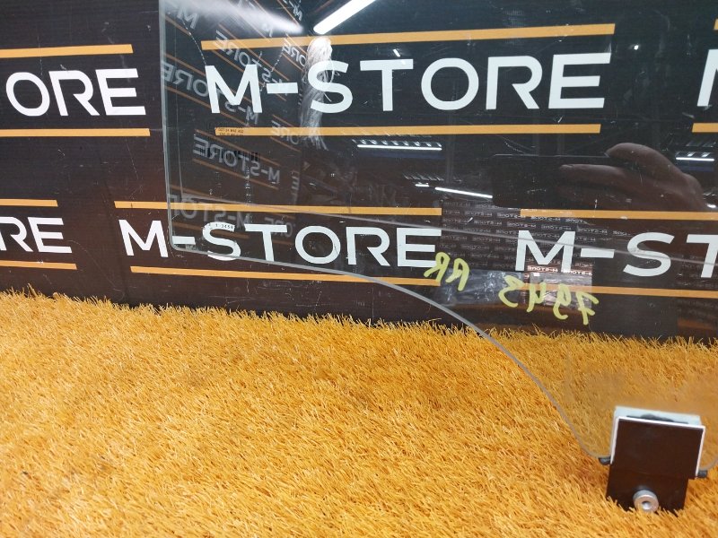 Стекло боковое, 2870 рублей, Красноярск