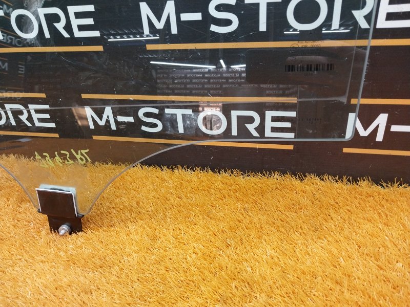 Стекло боковое, 2870 рублей, Красноярск