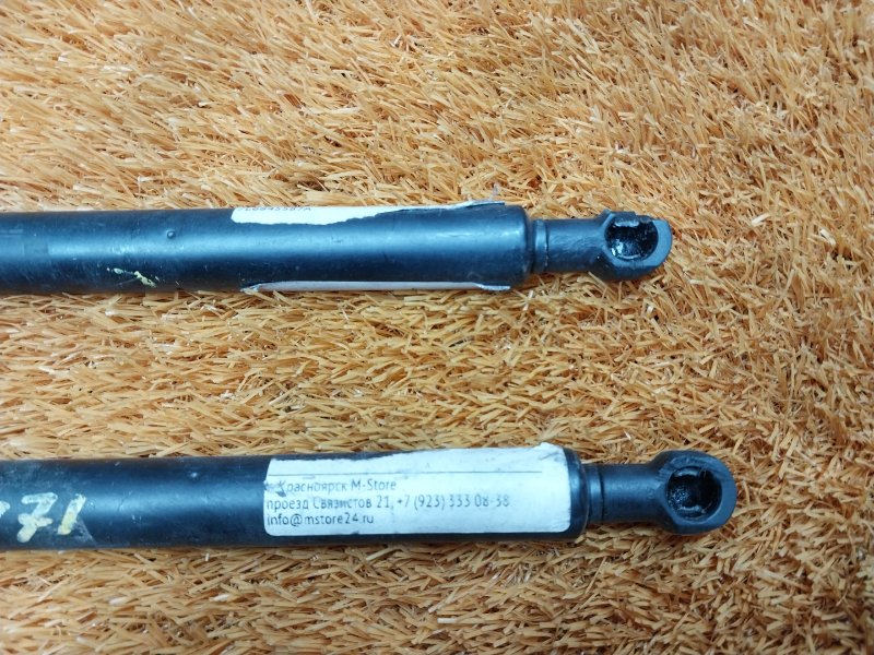 Амортизатор стекла багажника, 1000 рублей, Красноярск