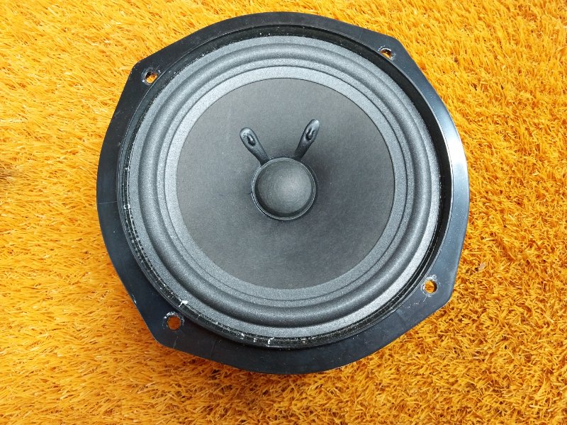 Динамик, 980 рублей, Красноярск