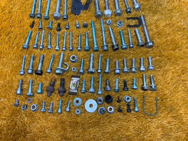 Болты и гайки ДВС, 750 рублей, Красноярск