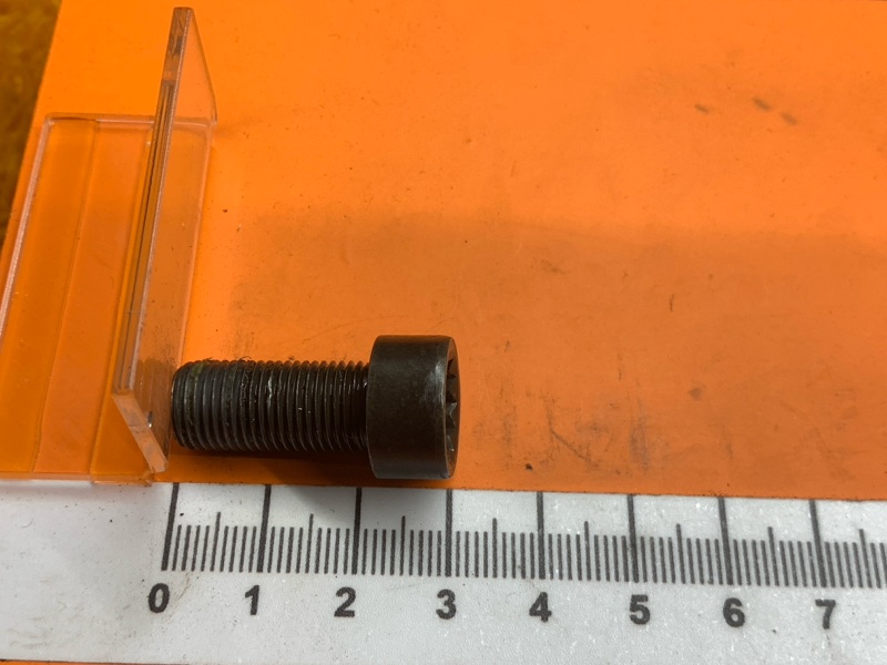 Болт маховика, 380 рублей, Красноярск