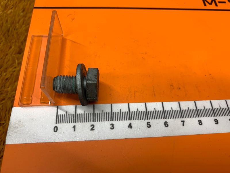 болт гидротрансформатора, 380 рублей, Красноярск