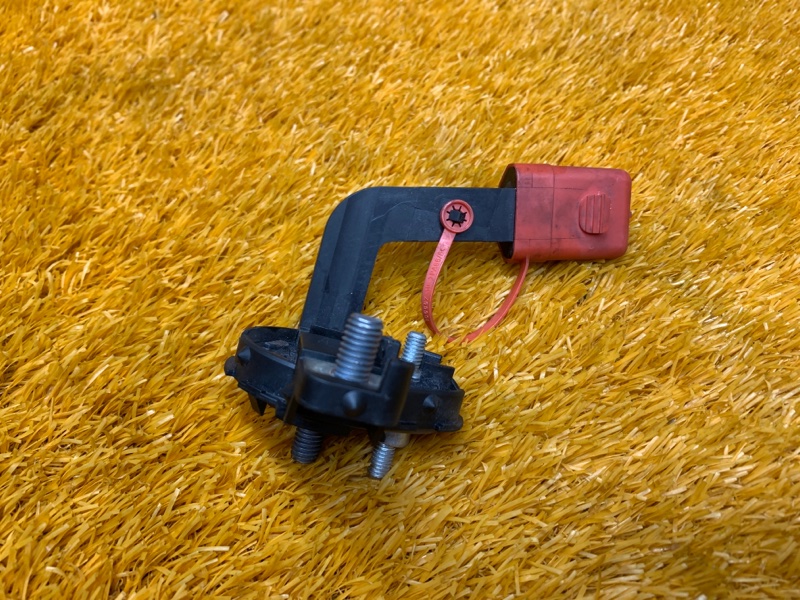 Клемма аккумулятора плюс, 630 рублей, Красноярск