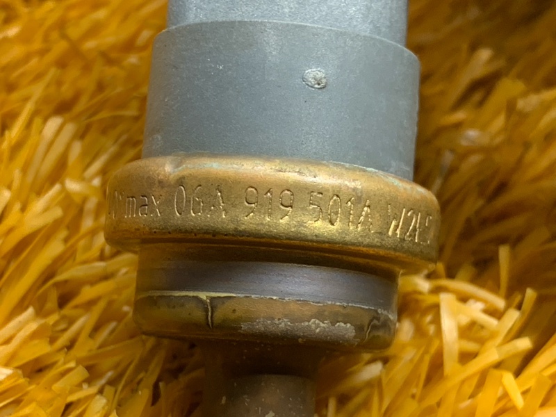 датчик температуры охлаждающей жидкости, 200 рублей, Красноярск