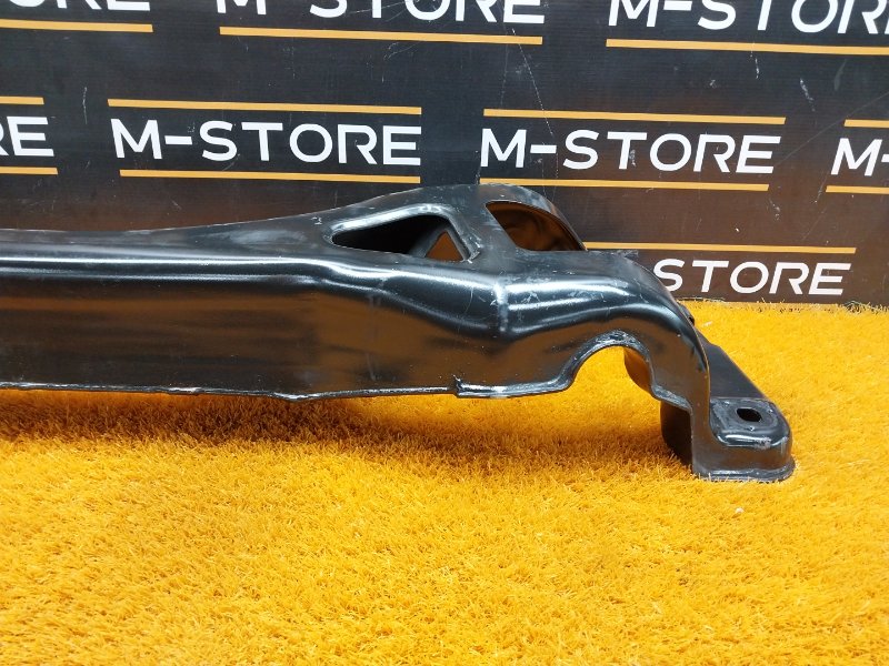 Балка поперечная (подрамник), 300 рублей, Красноярск