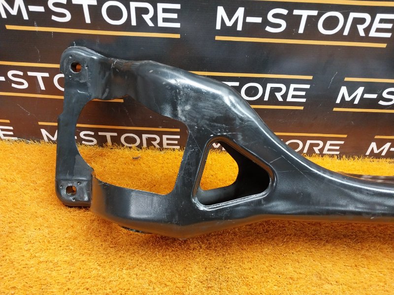 Балка поперечная (подрамник), 300 рублей, Красноярск