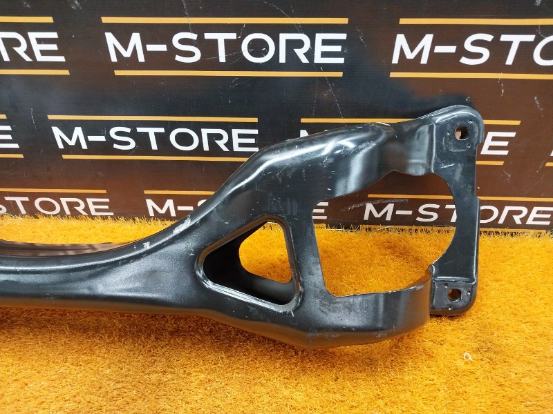 Балка поперечная (подрамник), 300 рублей, Красноярск