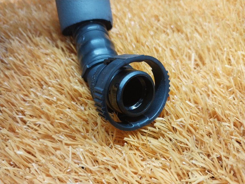 Патрубок картерных газов, 500 рублей, Красноярск