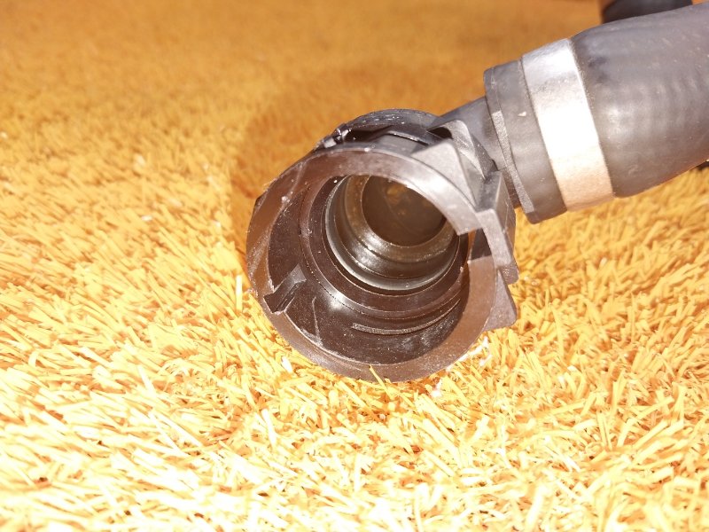 Патрубок системы охлаждения, 700 рублей, Красноярск