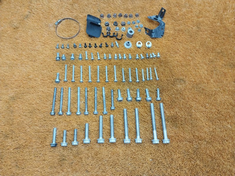 Болты и гайки ДВС, 750 рублей, Красноярск