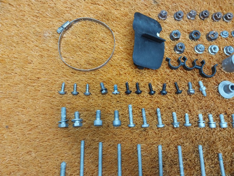 Болты и гайки ДВС, 750 рублей, Красноярск