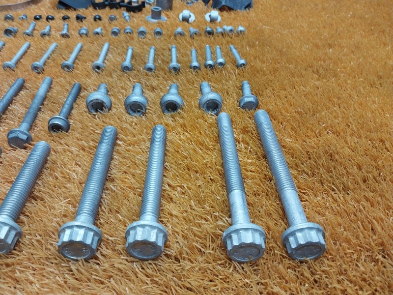 Болты и гайки ДВС, 750 рублей, Красноярск