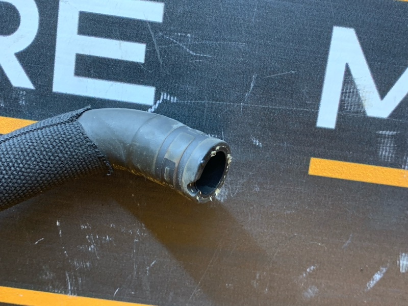 Патрубок системы охлаждения, 300 рублей, Красноярск