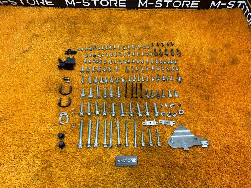 Болты и гайки ДВС, 810 рублей, Красноярск