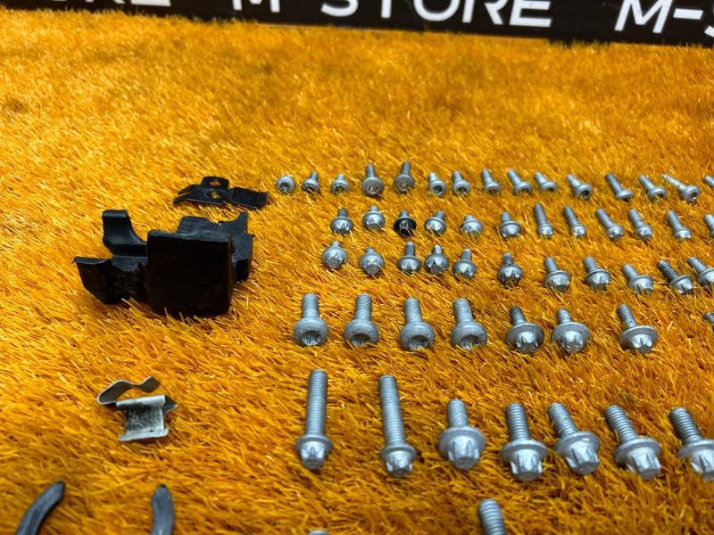 Болты и гайки ДВС, 810 рублей, Красноярск