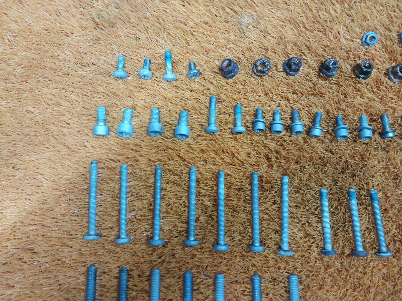 Болты и гайки ДВС, 630 рублей, Красноярск