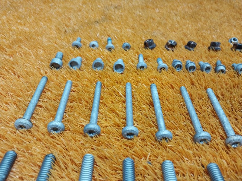 Болты и гайки ДВС, 630 рублей, Красноярск