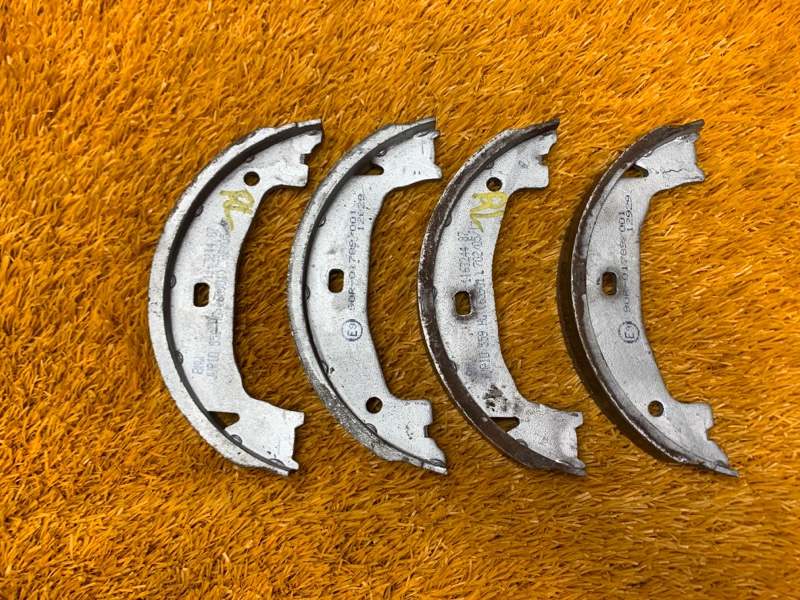 Колодки ручника, 500 рублей, Красноярск