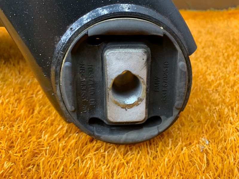 Балка поперечная (подрамник), 2500 рублей, Красноярск