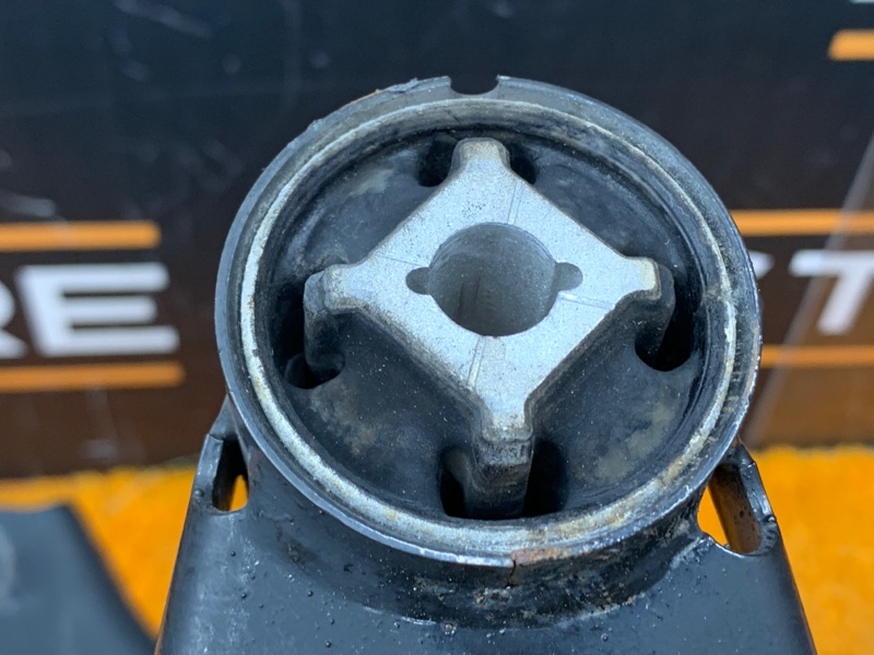 Балка поперечная (подрамник), 2500 рублей, Красноярск