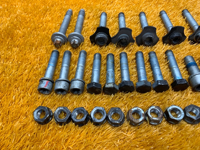 Болты и гайки ДВС, 570 рублей, Красноярск