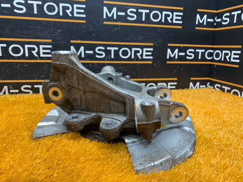 кулак поворотный, 2000 рублей, Красноярск