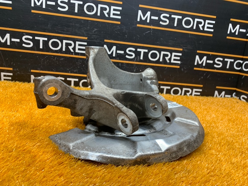 кулак поворотный, 2000 рублей, Красноярск