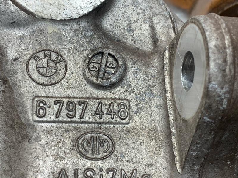 кулак поворотный, 2000 рублей, Красноярск