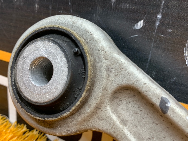 Рычаг подвески верхний, 700 рублей, Красноярск