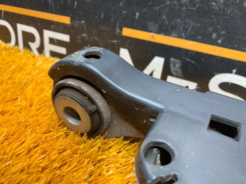 Рычаг подвески нижний, 2080 рублей, Красноярск