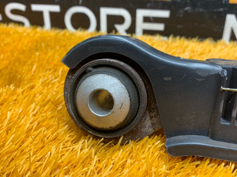 Рычаг подвески нижний, 1920 рублей, Красноярск