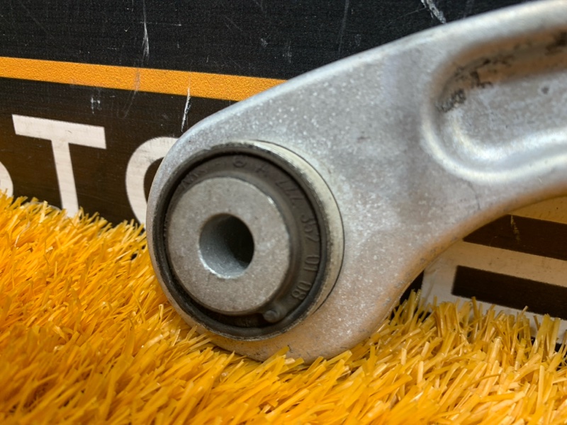 Рычаг подвески верхний, 1060 рублей, Красноярск