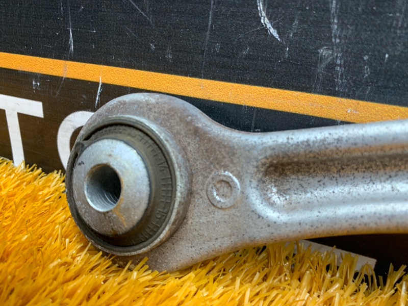 Рычаг подвески верхний, 1060 рублей, Красноярск