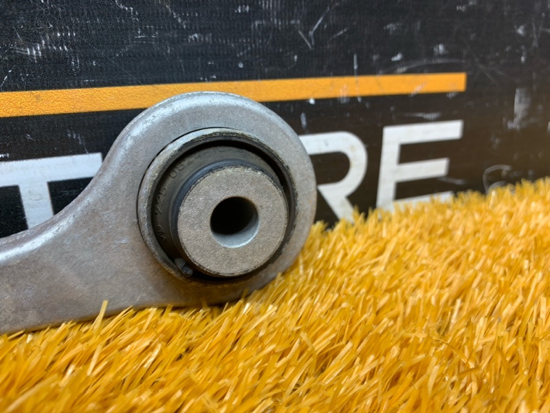 Рычаг подвески верхний, 1540 рублей, Красноярск