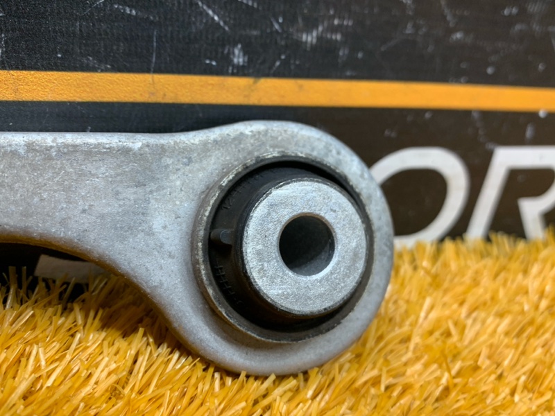 Рычаг подвески верхний, 1920 рублей, Красноярск