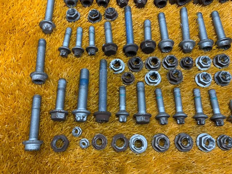 Болты и гайки задней подвески, 630 рублей, Красноярск