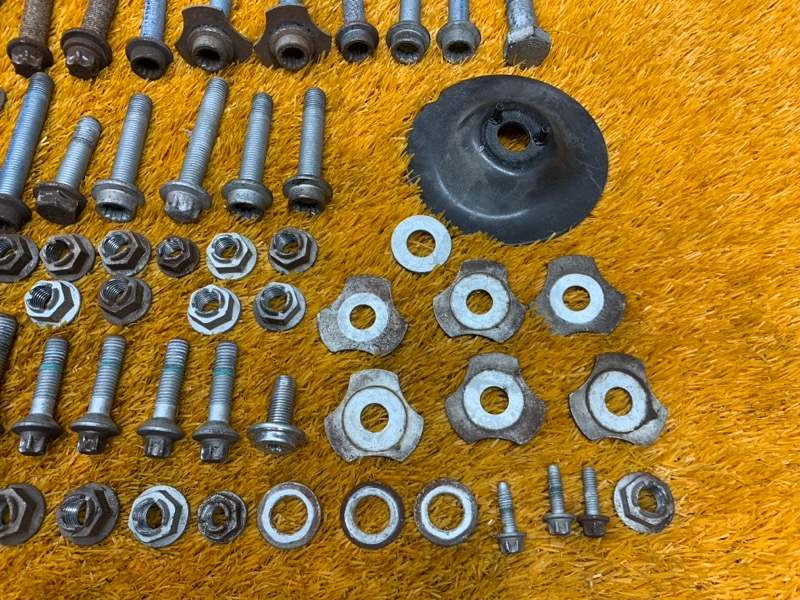 Болты и гайки задней подвески, 630 рублей, Красноярск