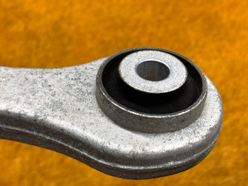 Рычаг подвески верхний, 500 рублей, Красноярск