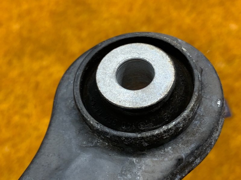 Рычаг подвески верхний, 500 рублей, Красноярск