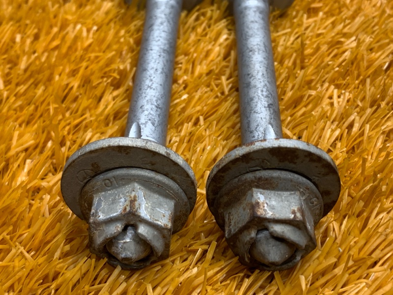 Болт развальный, 450 рублей, Красноярск