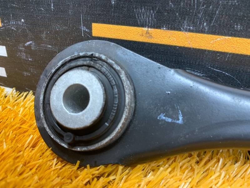 Рычаг подвески верхний, 300 рублей, Красноярск