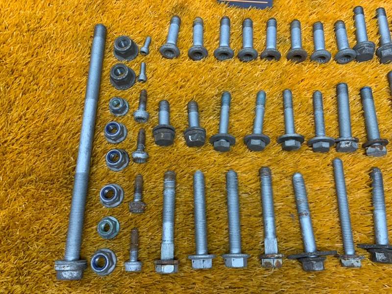 Болты и гайки задней подвески, 630 рублей, Красноярск