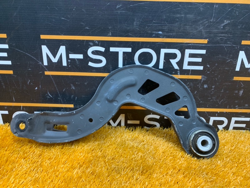 Рычаг подвески верхний, 870 рублей, Красноярск