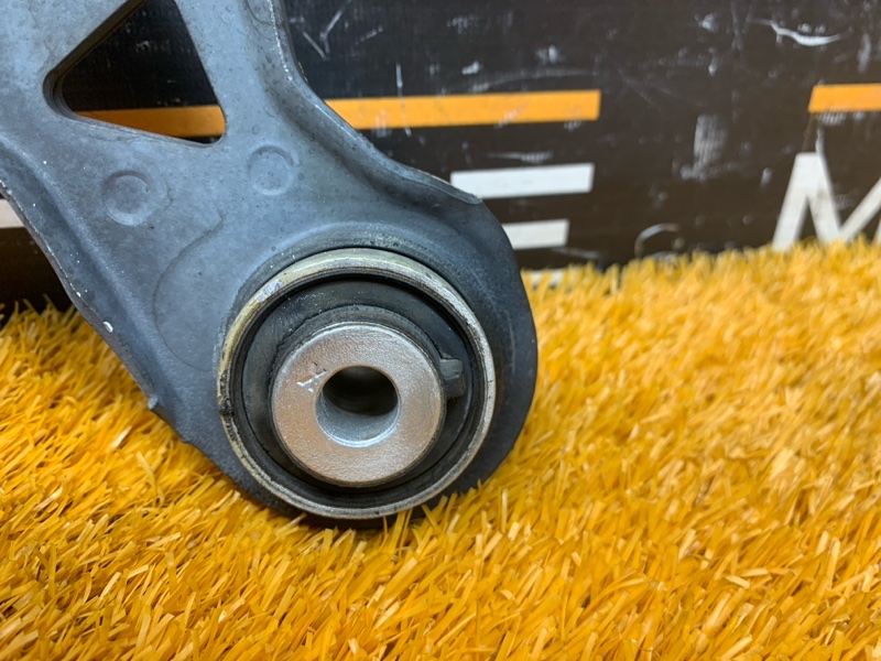 Рычаг подвески верхний, 870 рублей, Красноярск